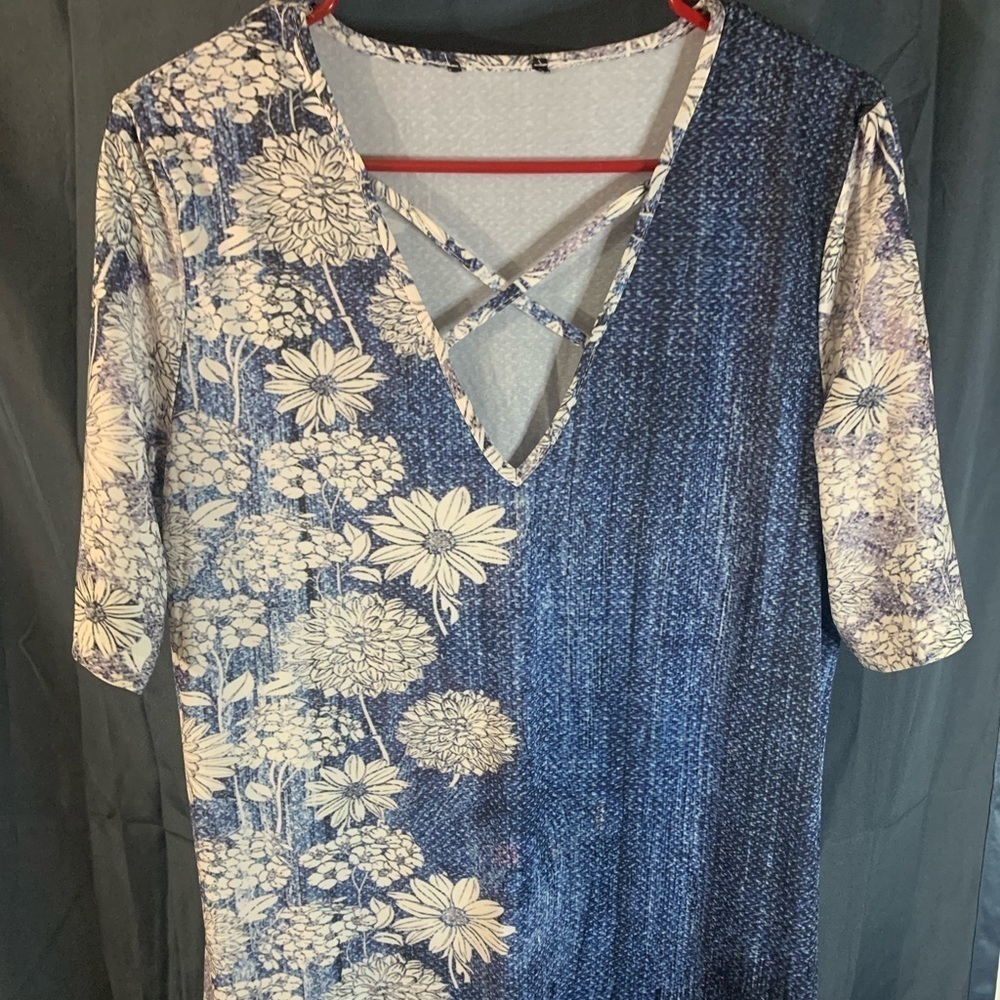 Blue cross cross top